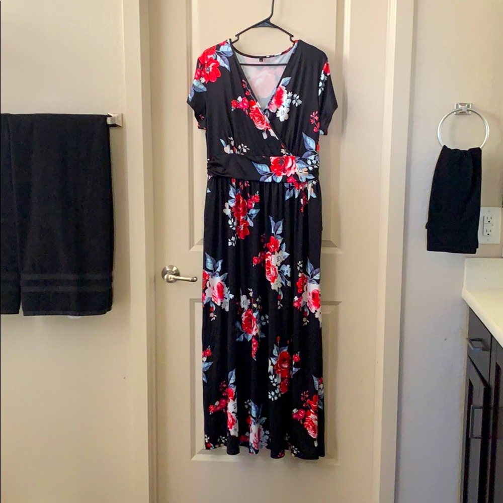 Silly Floral Dress 🌺